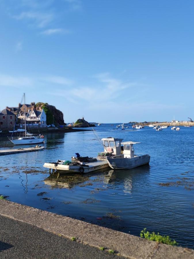Les chambres d'hôtes du port de loguivy de la mer Ploubazlanec Extérieur photo