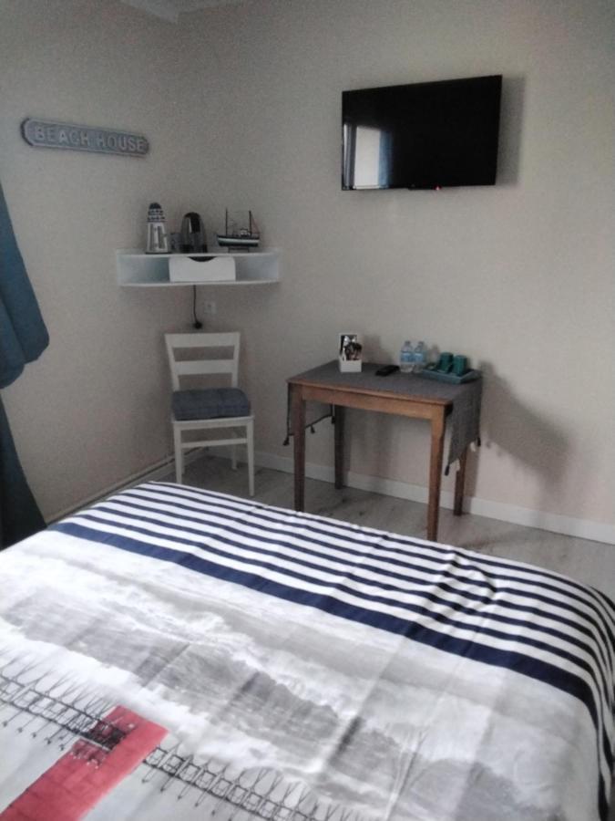 Les chambres d'hôtes du port de loguivy de la mer Ploubazlanec Extérieur photo